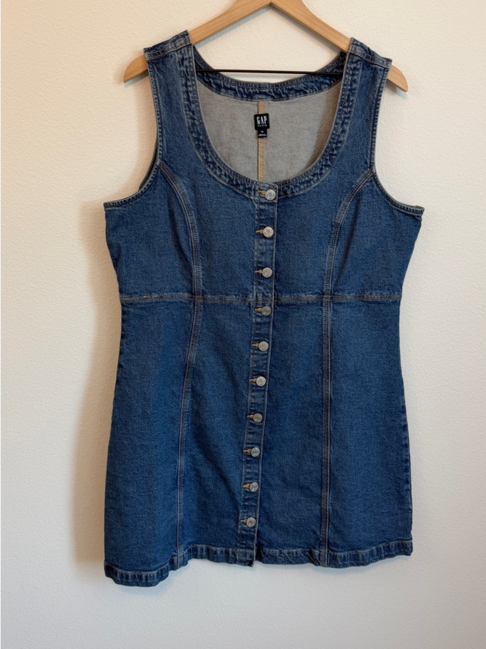 GAP Women's Blue Denim Button-Front Tank Top